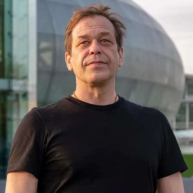 Etsitkö muutosneuvotteluihin apua? Muotoilemme muutosturvapalvelumme yritykesi tarpeista lähtien